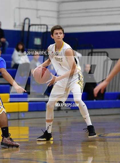 Thumbnail 2 in Gilroy vs. Del Mar photogallery.