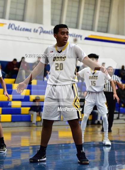 Thumbnail 3 in Gilroy vs. Del Mar photogallery.