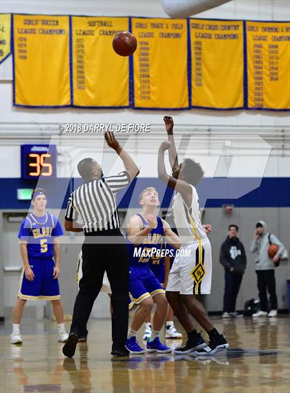 Thumbnail 1 in Gilroy vs. Del Mar photogallery.