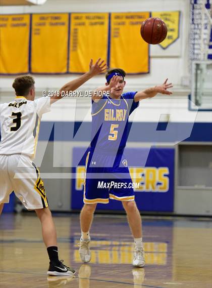 Thumbnail 2 in Gilroy vs. Del Mar photogallery.