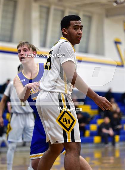 Thumbnail 3 in Gilroy vs. Del Mar photogallery.