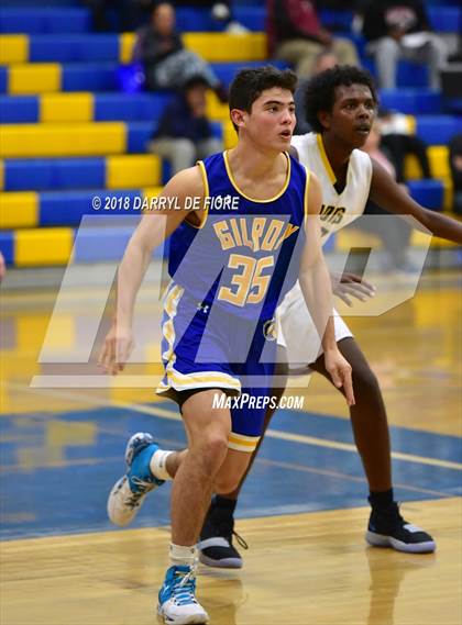 Thumbnail 2 in Gilroy vs. Del Mar photogallery.