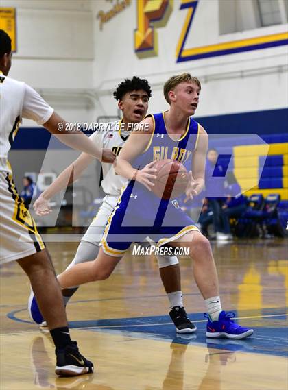 Thumbnail 3 in Gilroy vs. Del Mar photogallery.