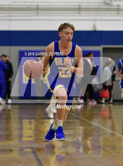 Thumbnail 2 in Gilroy vs. Del Mar photogallery.