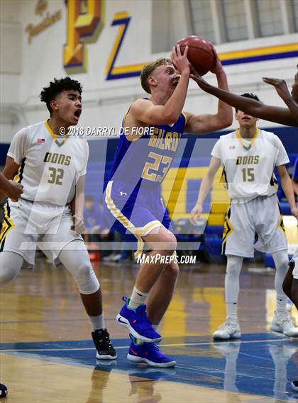 Thumbnail 1 in Gilroy vs. Del Mar photogallery.