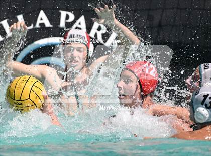 Thumbnail 3 in San Clemente vs. Aliso Niguel (Villa Park Classic) photogallery.