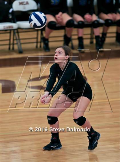 Thumbnail 2 in Vandebilt Catholic @ Mt. Carmel photogallery.