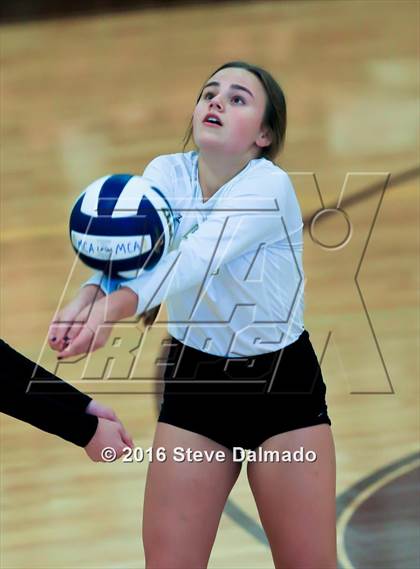 Thumbnail 1 in Vandebilt Catholic @ Mt. Carmel photogallery.
