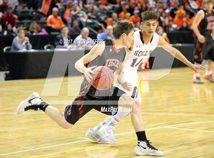 Thumbnail 1 in Holly vs. Cheyenne Wells  (CHSAA 1A Final) photogallery.