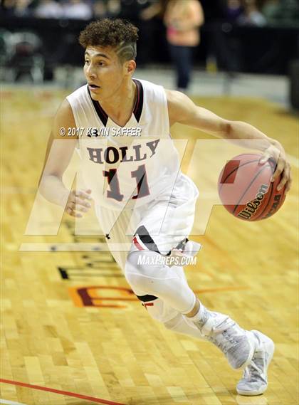 Thumbnail 2 in Holly vs. Cheyenne Wells  (CHSAA 1A Final) photogallery.