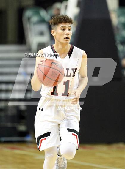 Thumbnail 3 in Holly vs. Cheyenne Wells  (CHSAA 1A Final) photogallery.