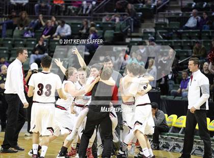Thumbnail 1 in Holly vs. Cheyenne Wells  (CHSAA 1A Final) photogallery.