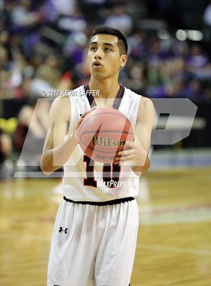 Thumbnail 1 in Holly vs. Cheyenne Wells  (CHSAA 1A Final) photogallery.