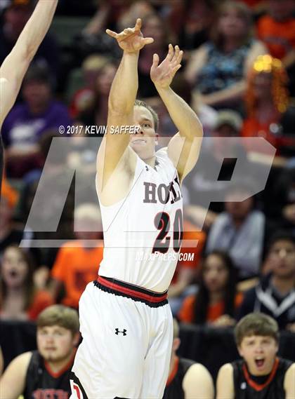 Thumbnail 1 in Holly vs. Cheyenne Wells  (CHSAA 1A Final) photogallery.