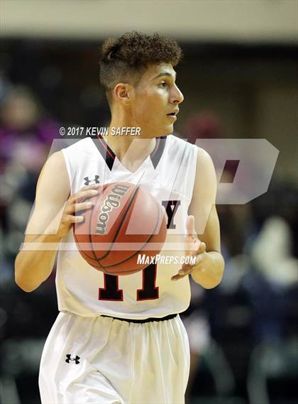Thumbnail 1 in Holly vs. Cheyenne Wells  (CHSAA 1A Final) photogallery.