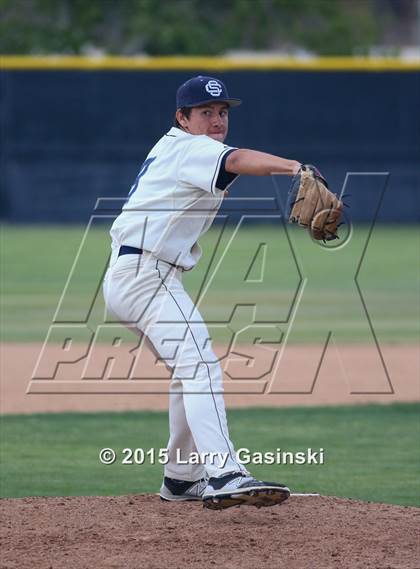Thumbnail 3 in Canyon @ Saugus photogallery.