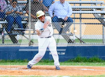 Thumbnail 3 in TMI-Episcopal @ Holy Cross photogallery.