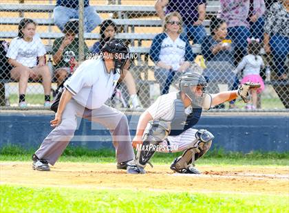 Thumbnail 2 in TMI-Episcopal @ Holy Cross photogallery.