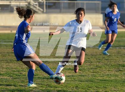 Thumbnail 3 in El Monte @ Arroyo photogallery.