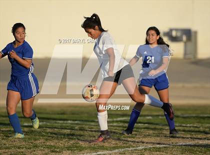 Thumbnail 1 in El Monte @ Arroyo photogallery.