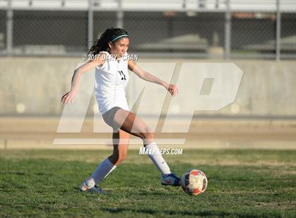 Thumbnail 1 in El Monte @ Arroyo photogallery.