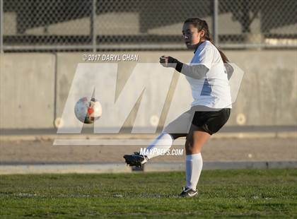 Thumbnail 3 in El Monte @ Arroyo photogallery.