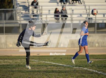 Thumbnail 1 in El Monte @ Arroyo photogallery.
