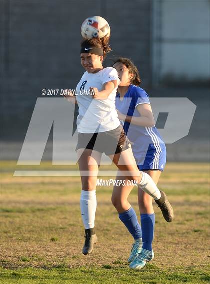 Thumbnail 3 in El Monte @ Arroyo photogallery.