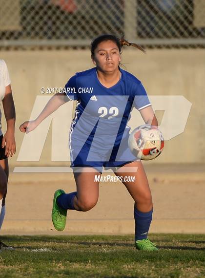 Thumbnail 3 in El Monte @ Arroyo photogallery.