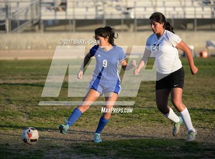 Thumbnail 2 in El Monte @ Arroyo photogallery.