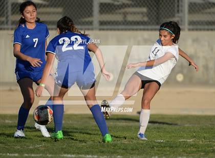 Thumbnail 3 in El Monte @ Arroyo photogallery.