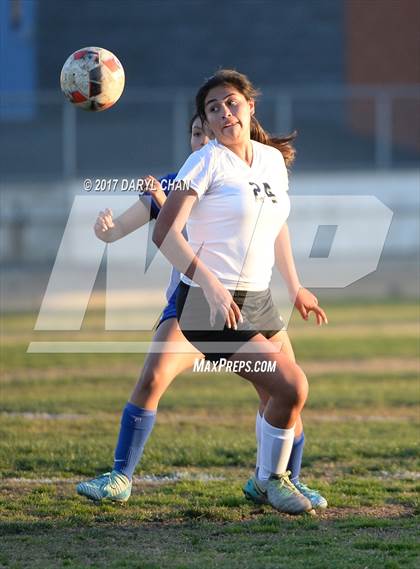 Thumbnail 3 in El Monte @ Arroyo photogallery.