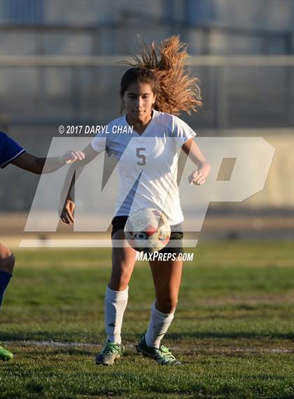 Thumbnail 2 in El Monte @ Arroyo photogallery.