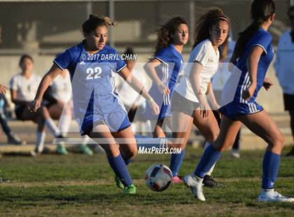 Thumbnail 1 in El Monte @ Arroyo photogallery.