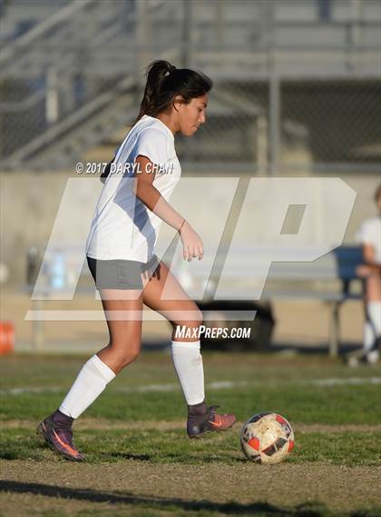 Thumbnail 3 in El Monte @ Arroyo photogallery.