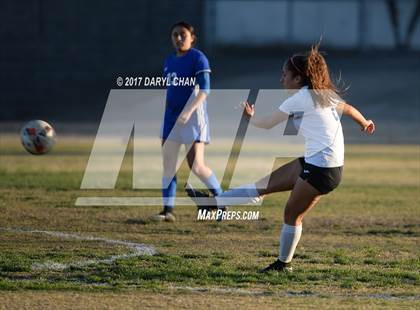 Thumbnail 2 in El Monte @ Arroyo photogallery.