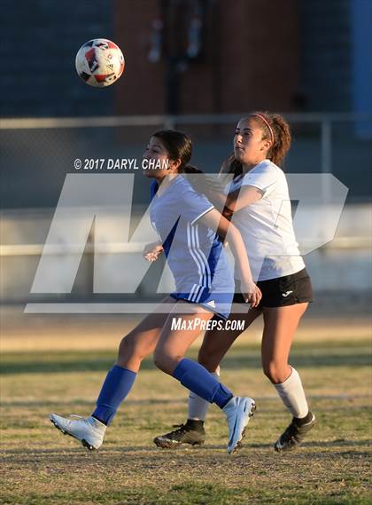 Thumbnail 3 in El Monte @ Arroyo photogallery.