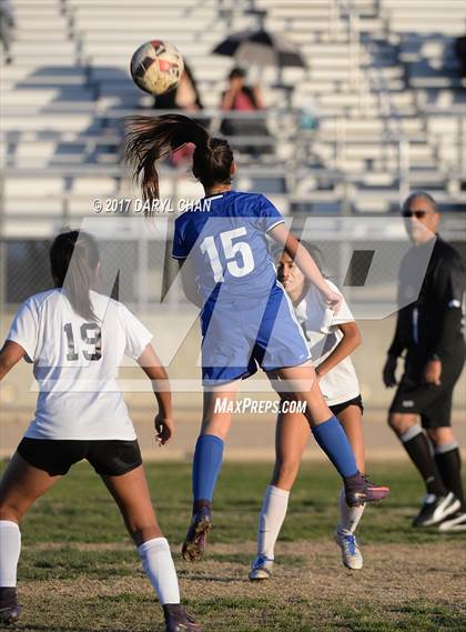 Thumbnail 1 in El Monte @ Arroyo photogallery.