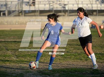 Thumbnail 1 in El Monte @ Arroyo photogallery.