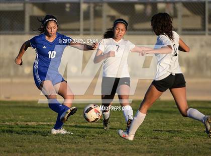 Thumbnail 2 in El Monte @ Arroyo photogallery.