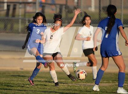 Thumbnail 1 in El Monte @ Arroyo photogallery.