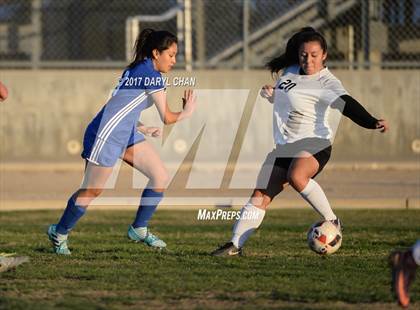 Thumbnail 2 in El Monte @ Arroyo photogallery.