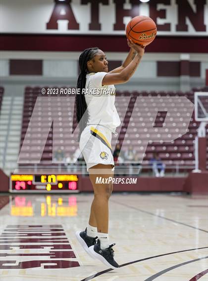 Thumbnail 1 in Huntsville vs. Mt. Pleasant (UIL 5A Regional Semifinal Playoff) photogallery.