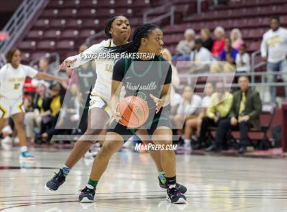Thumbnail 2 in Huntsville vs. Mt. Pleasant (UIL 5A Regional Semifinal Playoff) photogallery.