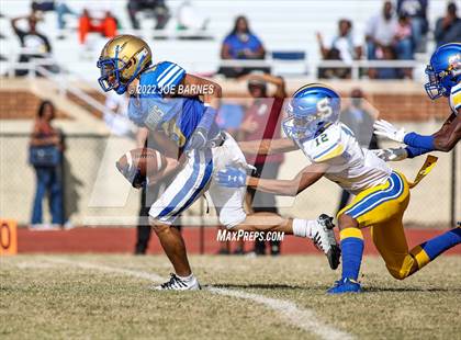 Thumbnail 1 in Oscar Smith @ Phoebus photogallery.
