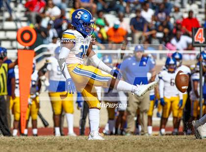 Thumbnail 2 in Oscar Smith @ Phoebus photogallery.