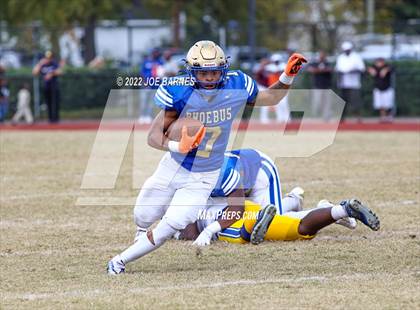 Thumbnail 3 in Oscar Smith @ Phoebus photogallery.