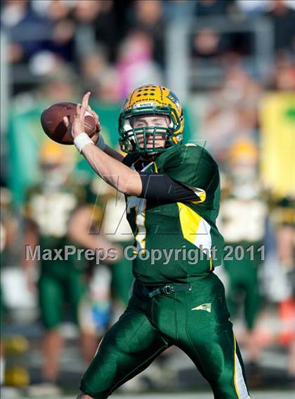 Thumbnail 3 in Stevenson vs. Maine South photogallery.