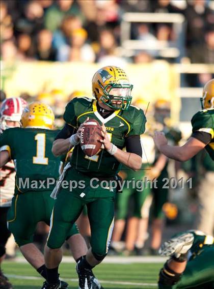 Thumbnail 3 in Stevenson vs. Maine South photogallery.