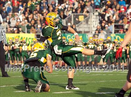 Thumbnail 3 in Stevenson vs. Maine South photogallery.